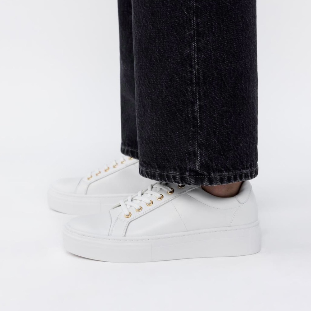 Vagabond | Zoe platform sneakers in white leather